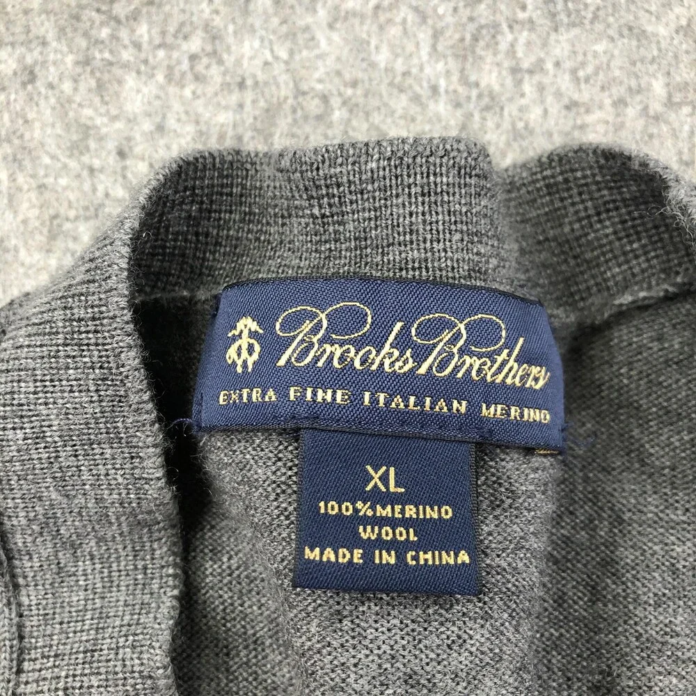 Brooks Brothers Sweater Mens XL Gray Merino Wool V Neck Button Cardigan Knit
